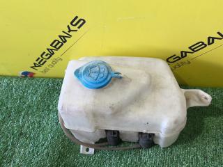 Бачок стеклоомывателя SUZUKI ESCUDO TD52W J20A 17931-65D00 4 ракурс Бачок стеклоомывателя SUZUKI ESCUDO TD52W J20A 17931-65D00 4 ракурс