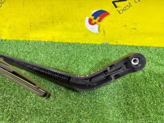 Дворник 5-й двери HONDA FIT GE6 L13A 76720TF0003 4 ракурс