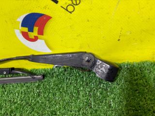 Дворник 5-й двери SUZUKI AERIO RB21S M15A 38821-54G00 2 ракурс