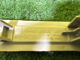 Катафот в бампер правый задний NISSAN WINGROAD WFY10 GA15DE 265604H100 5 ракурс