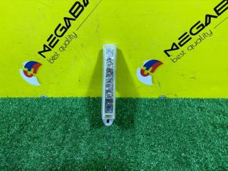 Туманка левая TOYOTA VITZ NHP130 1NZ-FXE W0633 2 ракурс