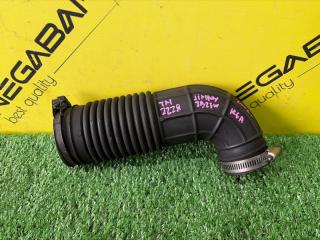 Патрубок воздушного фильтра SUZUKI JIMNY JB23W K6A-T 13881-83A00 5 ракурс