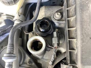 Двигатель MAZDA DEMIO DY5W ZY-VE ZY51-02-300D 3 ракурс