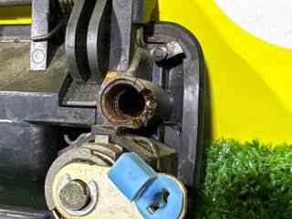 Ручка задней двери SUZUKI JIMNY JB23W K6A-T 8281160B02 5 ракурс