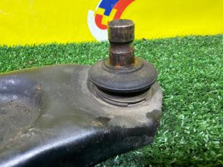 Рычаг правый передний SUZUKI SWIFT ZD11S M13A 45201-63J00 3 ракурс