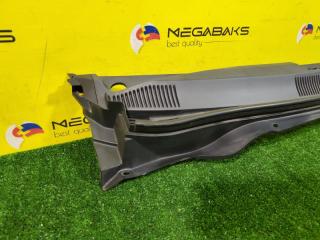 Жабо SUZUKI SPLASH XB32S K12B 7233151K01 3 ракурс Жабо SUZUKI SPLASH XB32S K12B 7233151K01 3 ракурс
