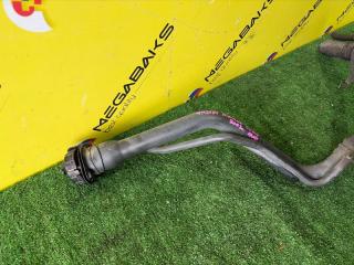 Горловина топливного бака MITSUBISHI AIRTREK CU2W 4G63T MR487440 2 ракурс