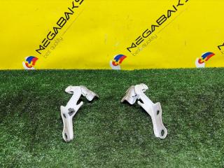 Петля капота TOYOTA CARIB AE114 4A-FE 5341012340 3 ракурс