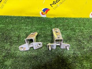 Петля дверная левая передняя MITSUBISHI PAJERO MINI H58A 4A30T MR302271 3 ракурс