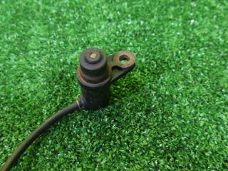 Датчик abs правый задний TOYOTA MARK II GX115 1G-FE 8954530060 3 ракурс