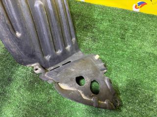 Подкрылок правый передний TOYOTA VOXY AZR60 1AZ-FSE 5387528100 2 ракурс Подкрылок правый передний TOYOTA VOXY AZR60 1AZ-FSE 5387528100 2 ракурс