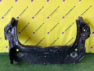 Rear cut NISSAN NOTE E13 HR12DE 1 ракурс
