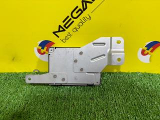 Блок управления акпп MAZDA BONGO SK82M F8 F82R189E1D 2 ракурс