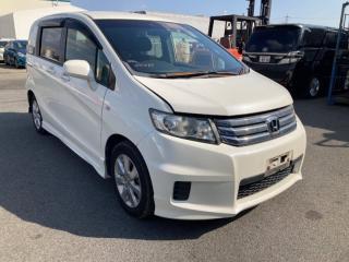 Nose cut HONDA FREED SPIKE GB3 L15A NH624P 1 ракурс