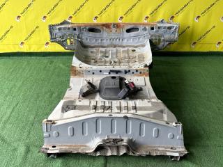 Rear cut задний TOYOTA COROLLA CROSS ZSG10 2ZR-FAE 3 ракурс