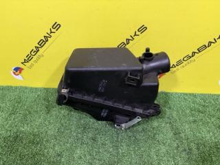 Корпус воздушного фильтра TOYOTA ISIS ZGM10G 2ZR-FAE 1770537151 1 ракурс Корпус воздушного фильтра TOYOTA ISIS ZGM10G 2ZR-FAE 1770537151 1 ракурс