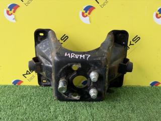 Крепление запасного колеса MITSUBISHI PAJERO IO H66W 4G93 1 ракурс