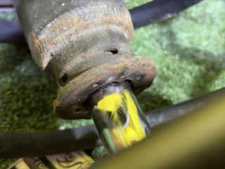 Стойка передняя MITSUBISHI PAJERO IO H66W 4G93 MR319792 3 ракурс