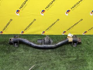Балка под кпп MITSUBISHI PAJERO IO H66W 4G93 MR448435 3 ракурс