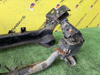 Балка подвески передняя MITSUBISHI PAJERO IO H66W 4G93 MR316690 5 ракурс