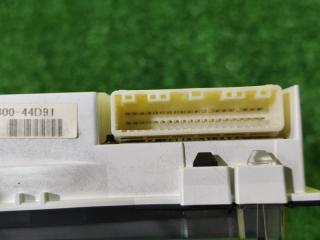 Спидометр TOYOTA ISIS ZGM10G 2ZR-FAE 8380044D91 4 ракурс Спидометр TOYOTA ISIS ZGM10G 2ZR-FAE 8380044D91 4 ракурс