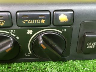 Блок управления климат-контролем TOYOTA CAMRY SV33 3S-FE 8865032360 3 ракурс