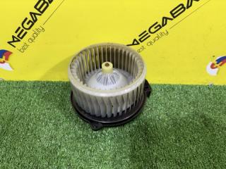Мотор печки TOYOTA ISIS ZGM10G 2ZR-FAE 8710344081 3 ракурс