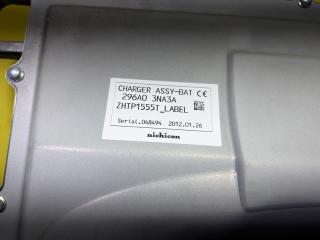 Блок упр. зарядкой аккумулятора NISSAN LEAF ZE0 EM61 296A03NA3A 2 ракурс