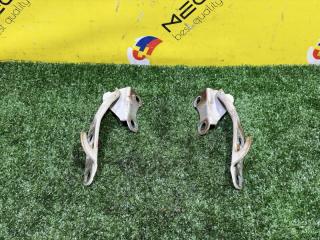 Петля капота TOYOTA CROWN GS151 1G-FE 5341030110 3 ракурс