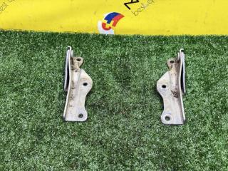 Петля капота SUBARU IMPREZA GD3 EJ152 57260AE000 2 ракурс