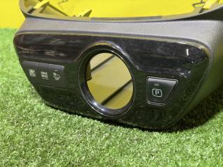 Консоль торпеды TOYOTA PRIUS ZVW51 2ZR-FXE 5543347040 4 ракурс