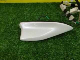 Антенна TOYOTA PRIUS ZVW51 2ZR-FXE 8607747010A1 3 ракурс