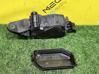 Блок предохранителей TOYOTA PRIUS ZVW51 2ZR-FXE 4 ракурс