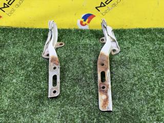 Петля капота HONDA FIT GD1 L13A 60120SAA000ZZ 2 ракурс Петля капота HONDA FIT GD1 L13A 60120SAA000ZZ 2 ракурс