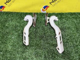 Петля капота HONDA FIT GD1 L13A 60120SAA000ZZ 3 ракурс