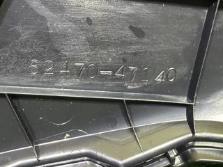 Накладка на стойку кузова правая задняя TOYOTA PRIUS ZVW51 2ZR-FXE 6247047140 4 ракурс
