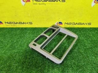 Консоль магнитофона MITSUBISHI PAJERO IO H66W 4G93 XR330042 2 ракурс