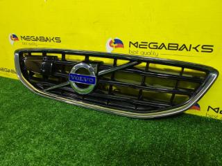 Решетка радиатора VOLVO V40 MV48 B4164T 31353127 2 ракурс