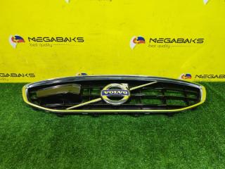 Решетка радиатора VOLVO V40 MV48 B4164T 31353127 5 ракурс