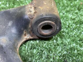 Рычаг левый передний TOYOTA IST NCP110 1NZ-FE 4806959125 4 ракурс