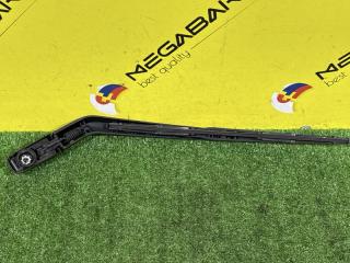 Дворник 5-й двери задний TOYOTA COROLLA RUMION NZE151 1NZ-FE 4 ракурс