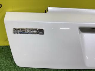 Накладка 5-й двери MAZDA MPV LY3P L3-VDT L20650850 2 ракурс