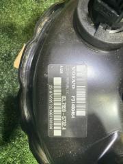 Главный тормозной цилиндр VOLVO XC60 DZ D4204T14 P31400464 5 ракурс Главный тормозной цилиндр VOLVO XC60 DZ D4204T14 P31400464 5 ракурс