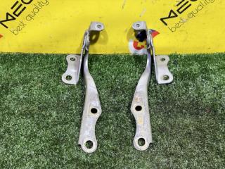 Петля капота TOYOTA COROLLA AXIO NZE141 1NZ-FE 5341012550 2 ракурс Петля капота TOYOTA COROLLA AXIO NZE141 1NZ-FE 5341012550 2 ракурс