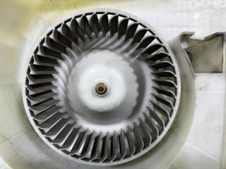 Мотор печки NISSAN PRIMERA WTNP12 QR20DE 27200AUC21 2 ракурс
