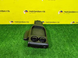Подлокотник MAZDA MPV LY3P L3-VDT 1 ракурс Подлокотник MAZDA MPV LY3P L3-VDT 1 ракурс