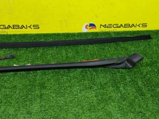 Молдинг на крышу правый MITSUBISHI AIRTREK CU2W 4G63 MR574916 3 ракурс