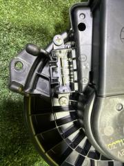 Мотор печки TOYOTA IST NCP110 1NZ-FE 8710352131 4 ракурс