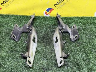 Петля капота VOLVO XC60 DZ D4204T14 31385814 2 ракурс Петля капота VOLVO XC60 DZ D4204T14 31385814 2 ракурс