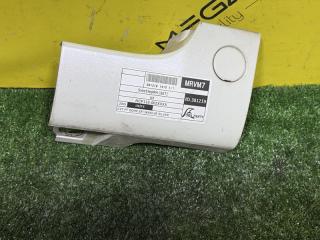 Накладка на крыло правая передняя TOYOTA IST NCP110 1NZ-FE 7560152030 2 ракурс